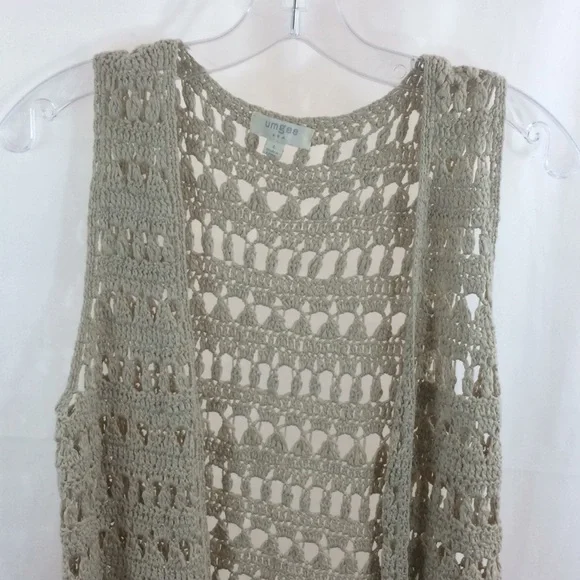 Umgee Crocheted Vest Size L - Picture 4 of 5